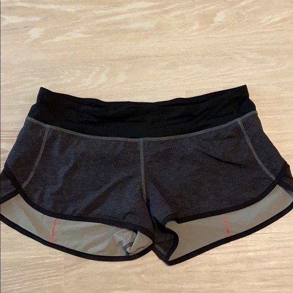 lululemon athletica Pants - Lululemon shorts EUC size 10